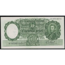 B2023 50 Pesos Leyes 12.962 y 13.571 1967