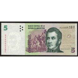 B3327 5 Pesos F 2011 UNC